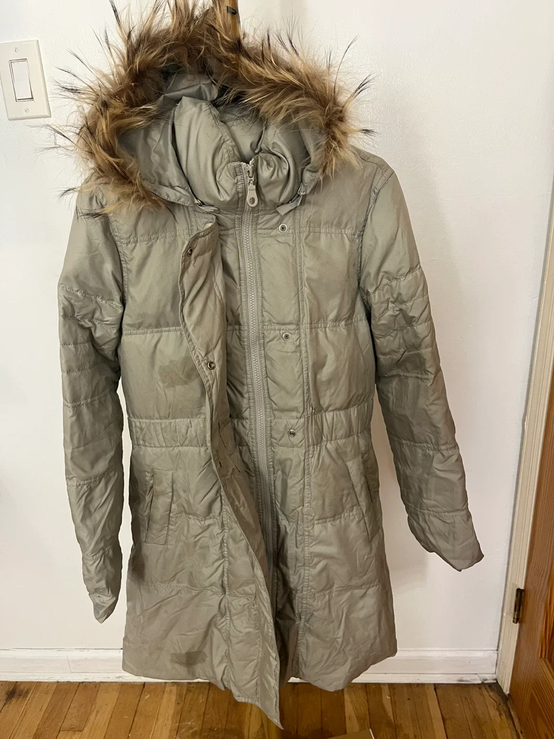 Puffer Coat with Fur Hood - Size M image indicator(2)