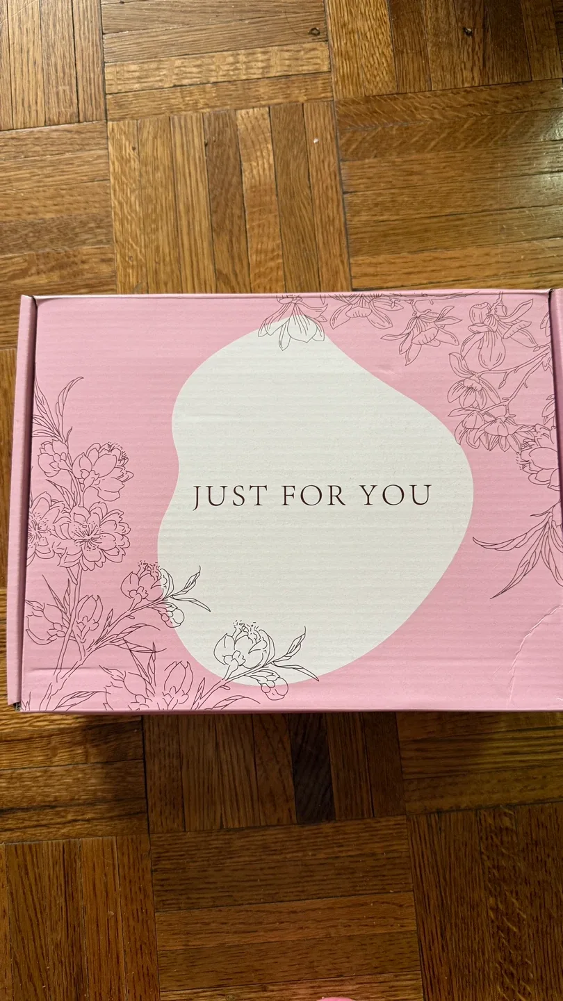 Brand new Pink Mother's Gift Set