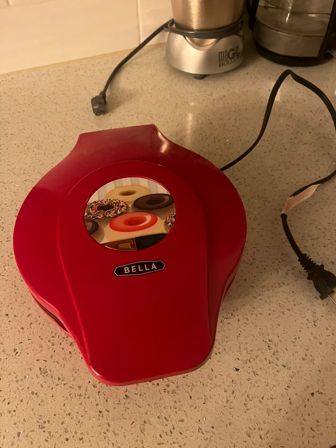 Bella Donut Maker - Red and baked donut cookbook