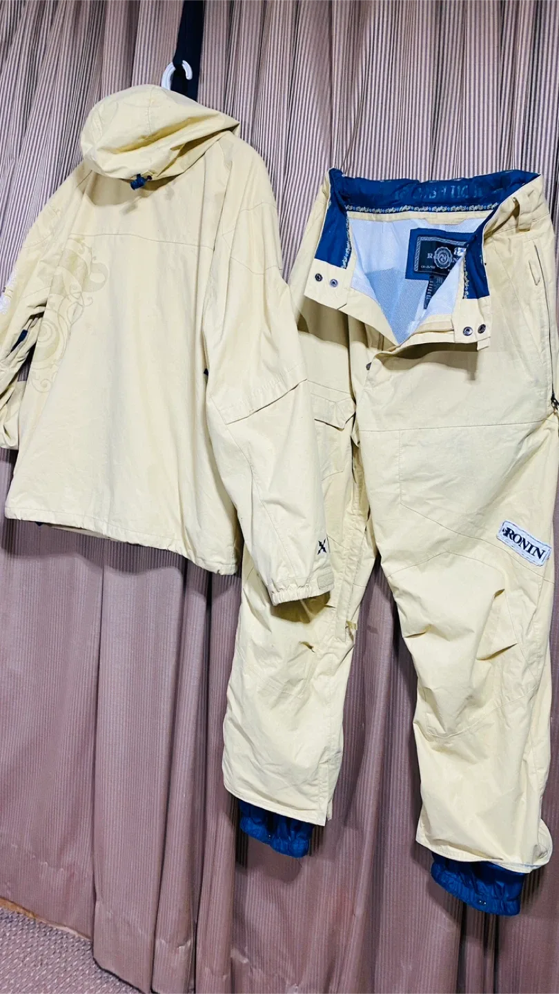 Burton Ronin Snowboard Suit - Size M