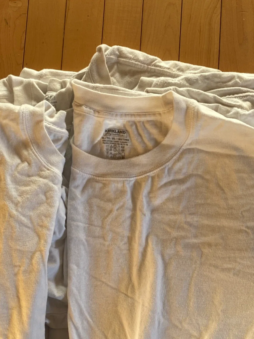 #cleanout Kirkland Men's XL T-Shirts image indicator(2)