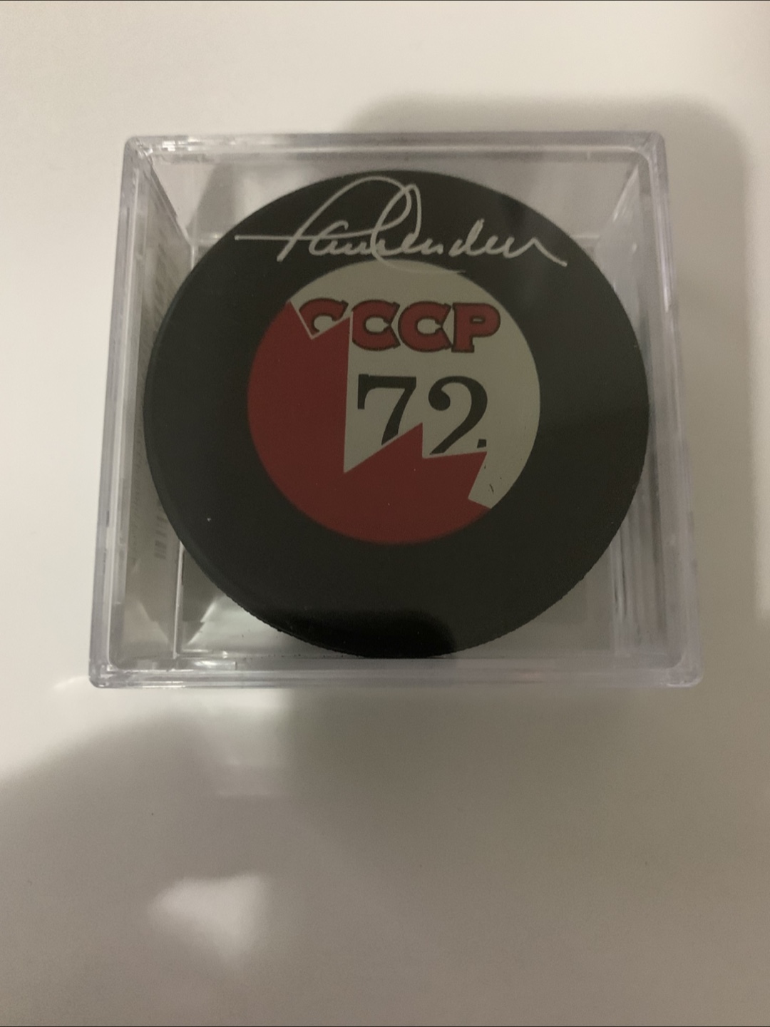 Paul Henderson Signed 1972 Team Canada Puck