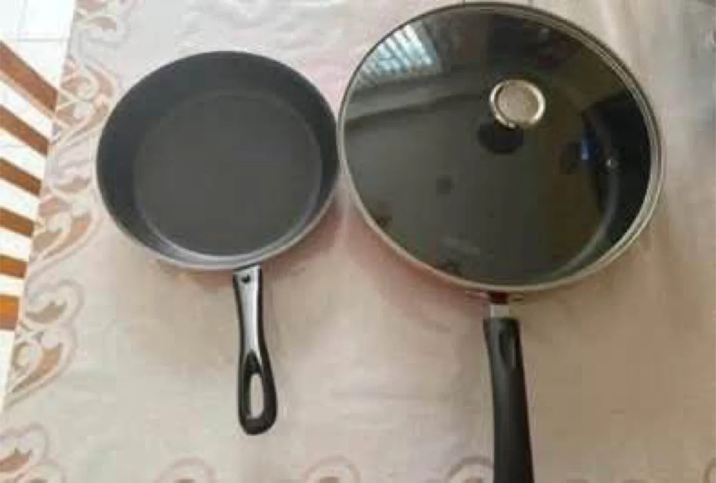 Small and big frying pan (Okay condition) (Both for FREE)