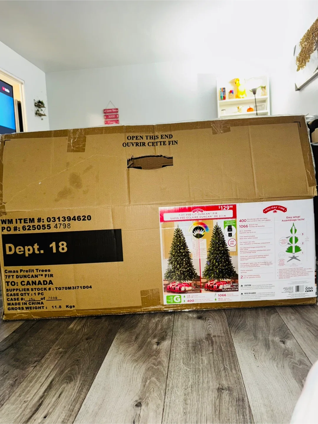 Holiday Time 7-ft Pre-Lit Duncan Fir Tree image indicator(6)