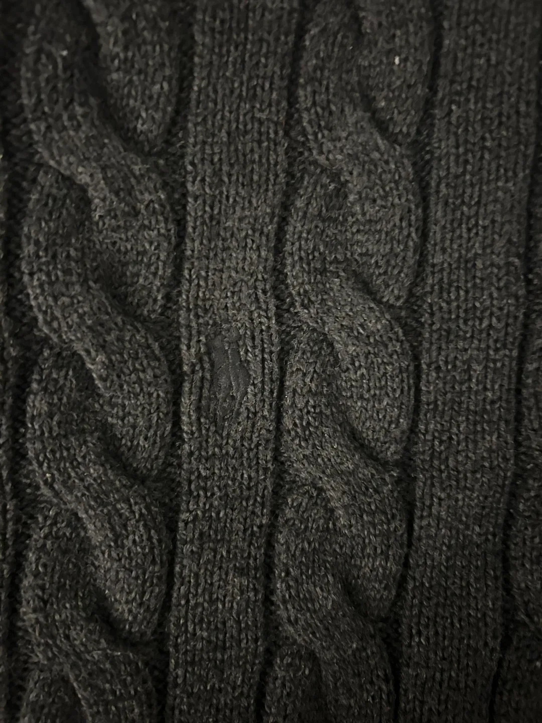 Polo Ralph Lauren Cable Knit Sweater - Size L image indicator(3)