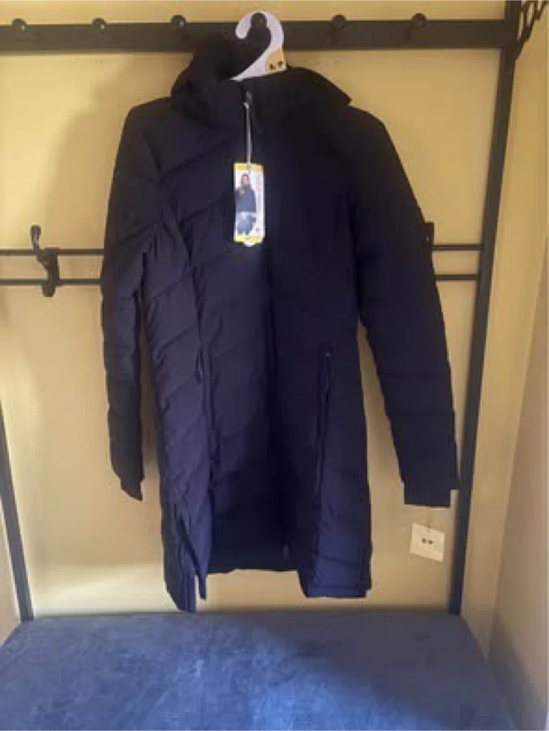 Lole winter coat (New) (Tags still attached) (Small)