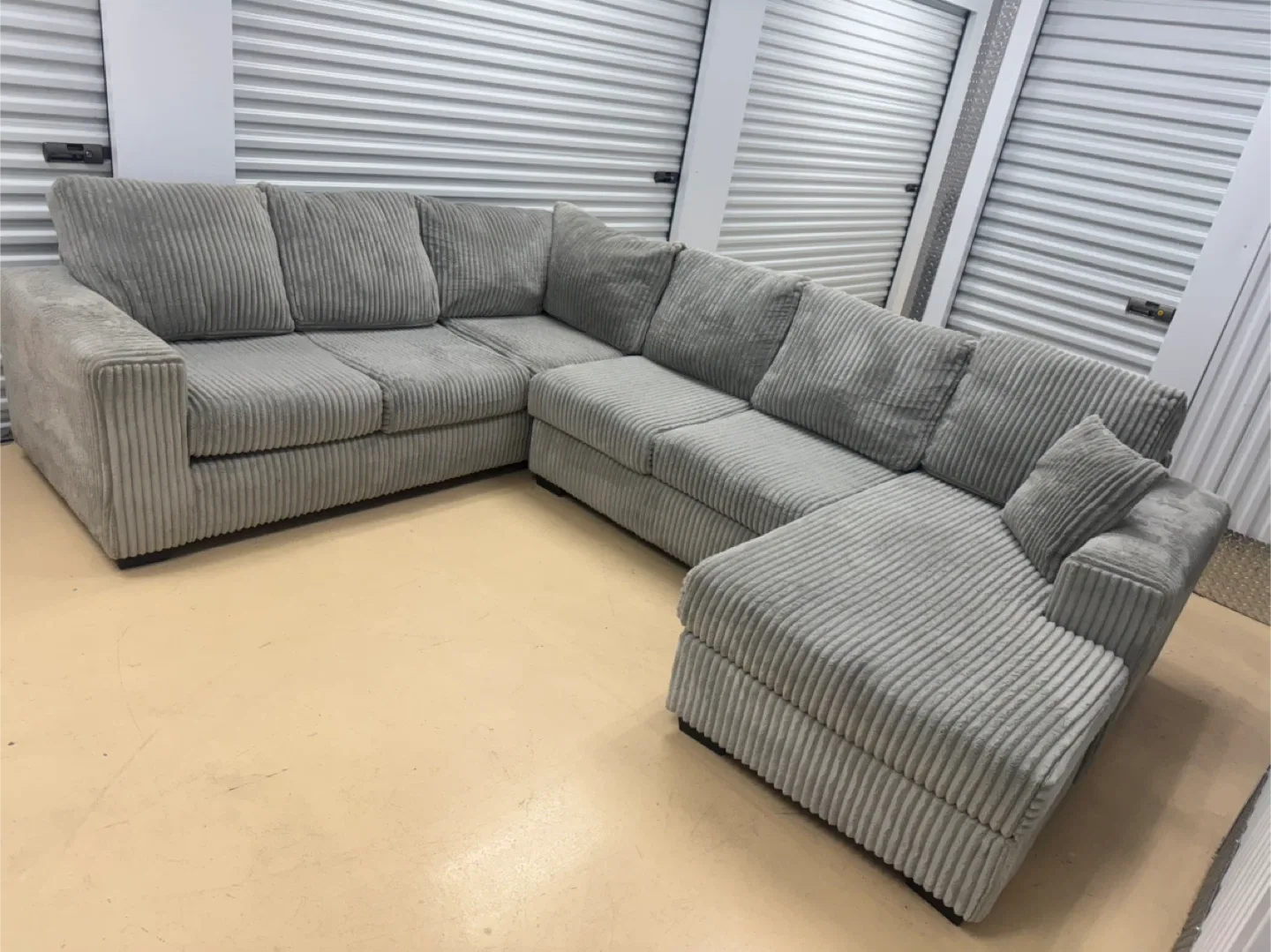 Grey Corduroy Sectional Sofa image indicator(4)