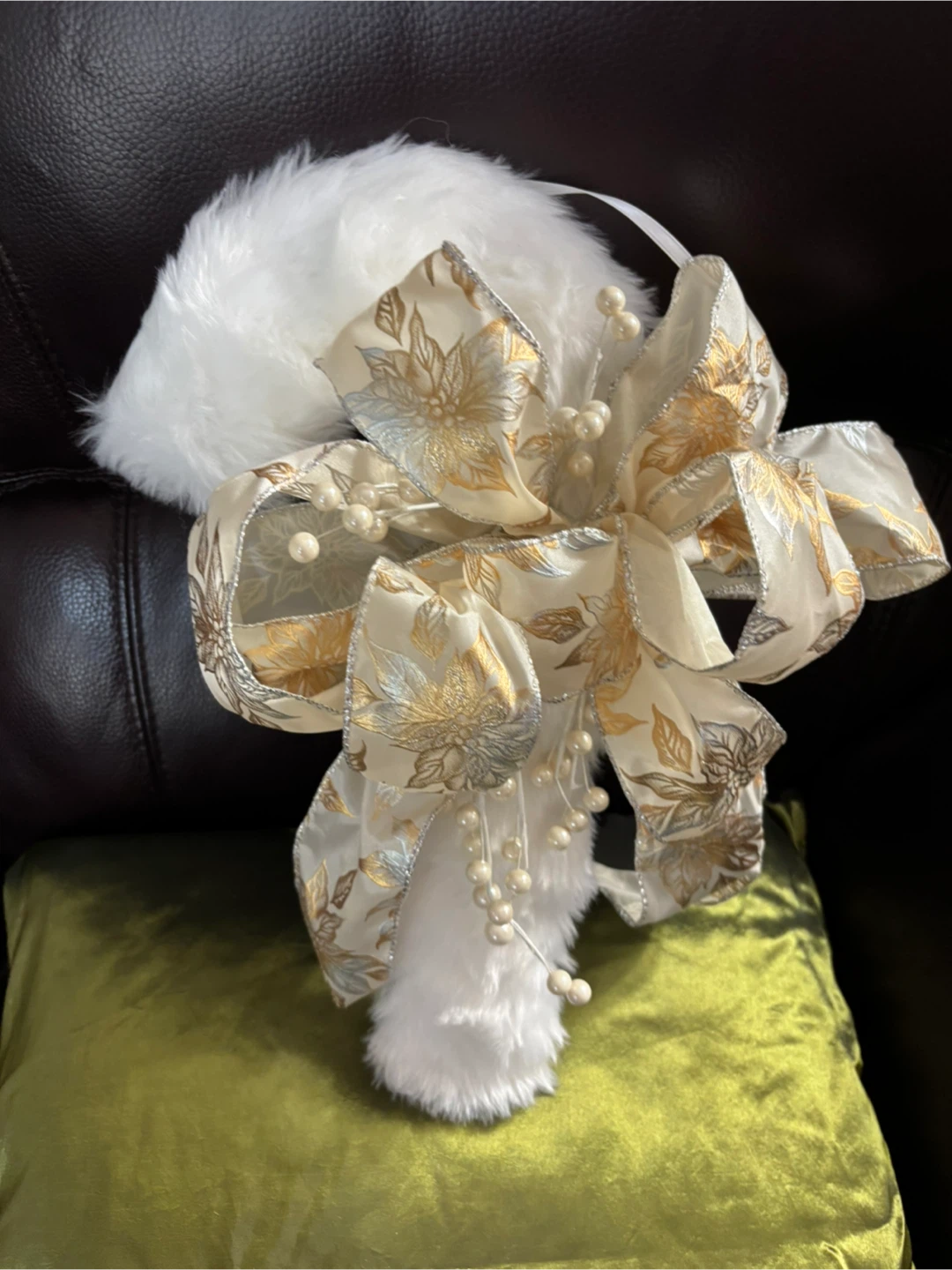 Fur Christmas candy cane wreath with Bow - photo 4