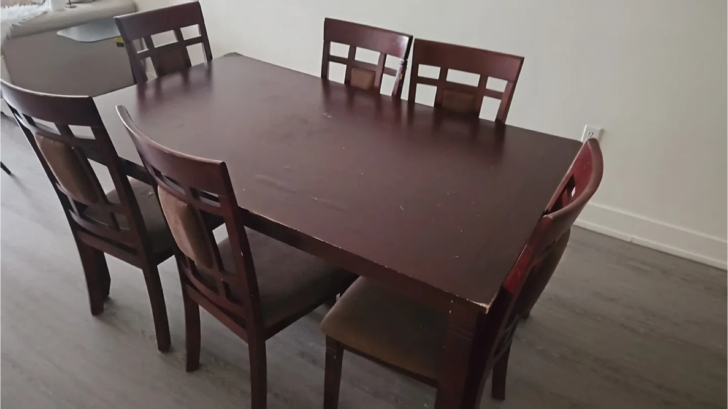 Dining Table with 6 Chairs