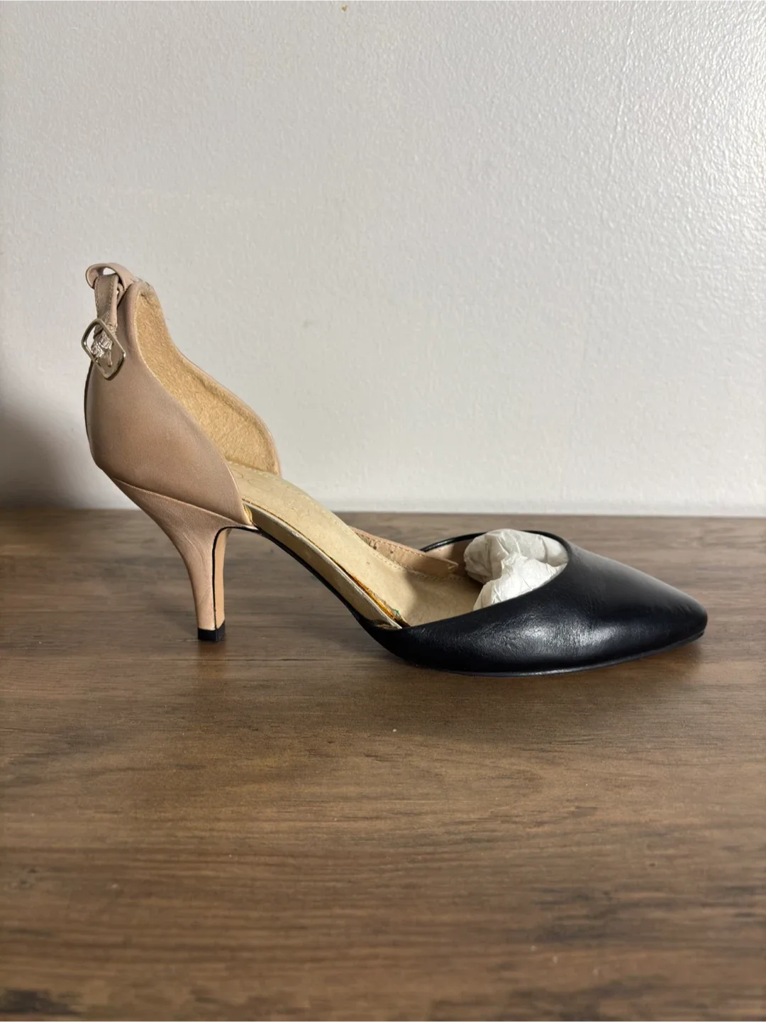 ALDO Two-Tone Pointed-Toe Heels Size 9 - Grab It Today! image indicator(3)