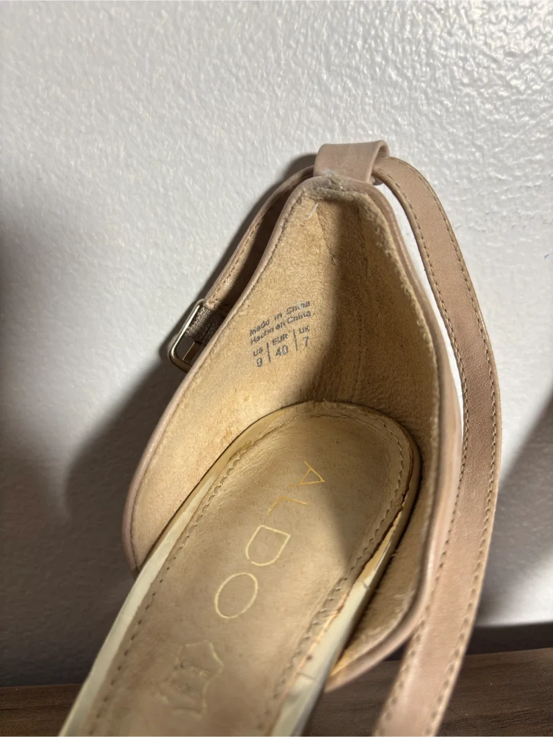 ALDO Two-Tone Pointed-Toe Heels Size 9 - Grab It Today! image indicator(4)