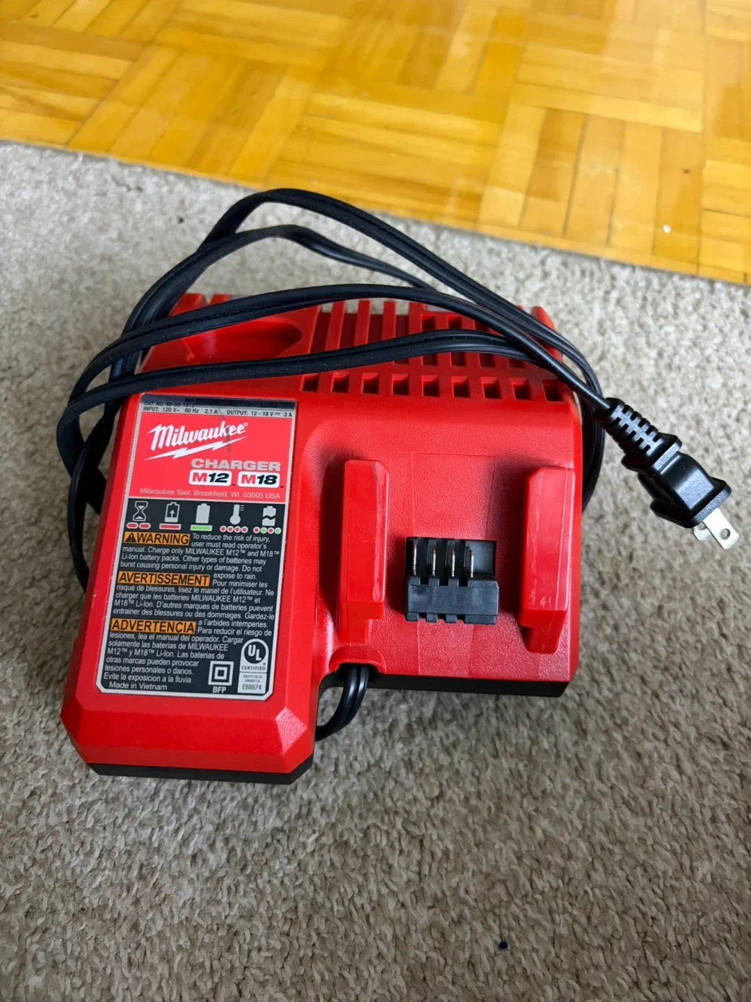 Milwaukee M12 M18 Battery Charger