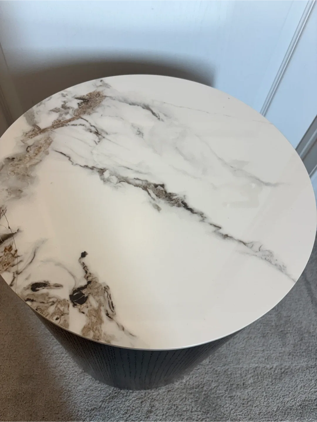 Black Side Table with Marble Top image indicator(4)