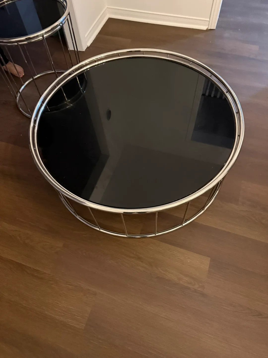 Set of 3 Nesting Coffee Tables image indicator(3)