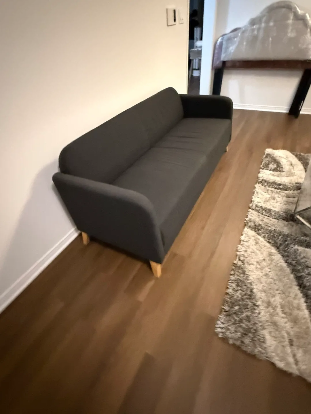 Black Sofa image indicator(7)