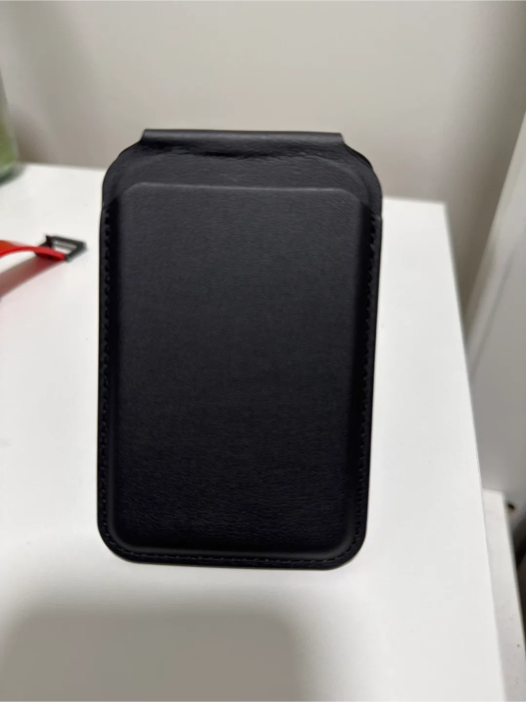 Satechi Magnetic Wallet Stand - Black image indicator(2)