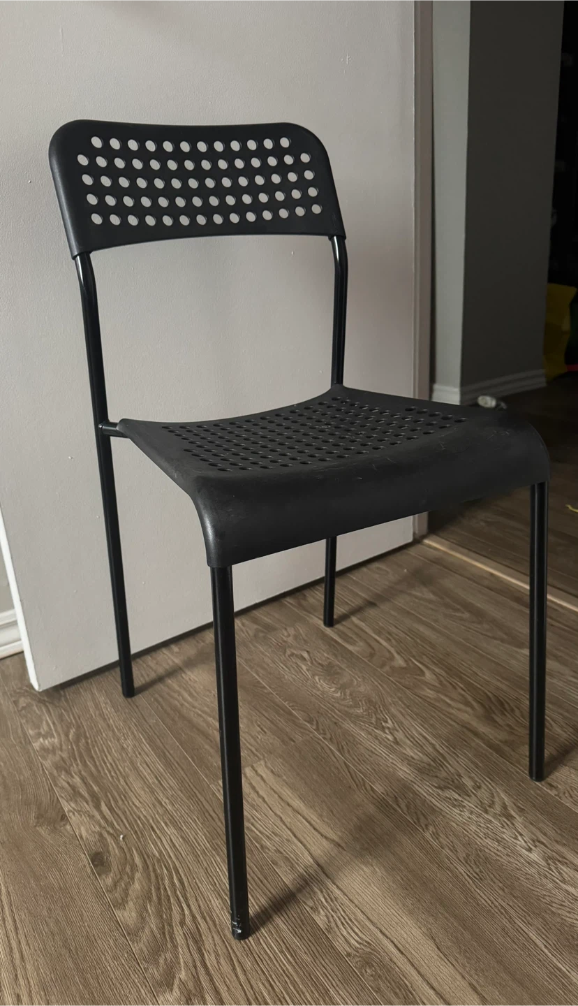 IKEA Stefan Black Chair - photo 3