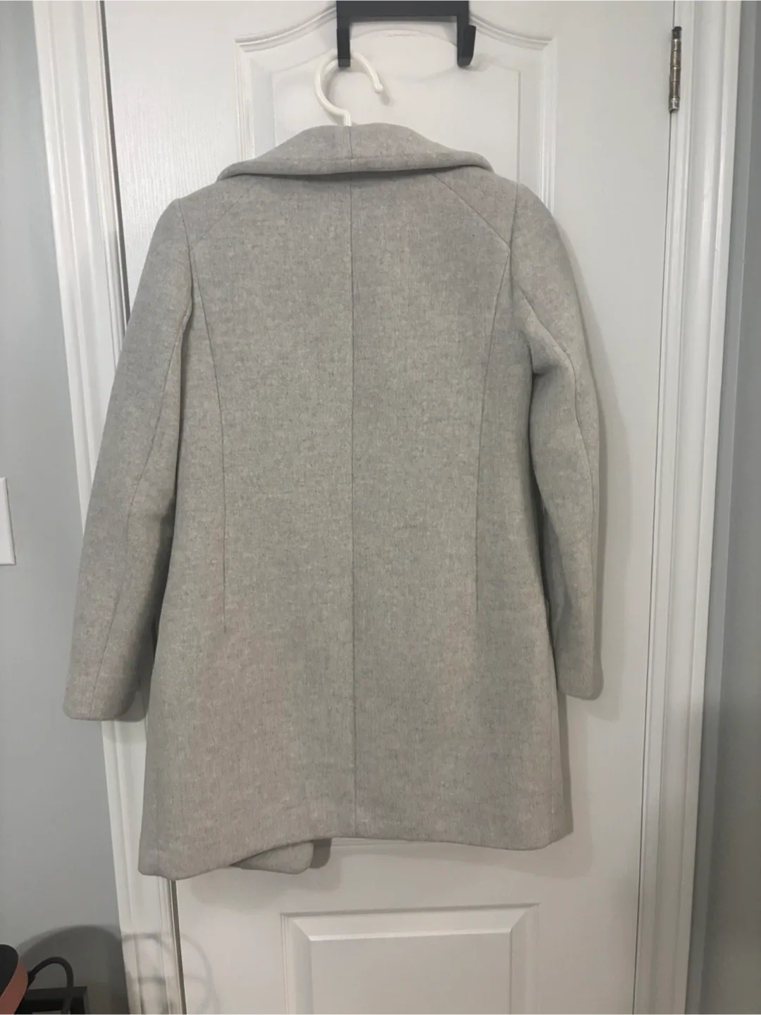 LIKE NEW Aritzia Wilfred Grey Wool Blend Coat - Size XS image indicator(6)