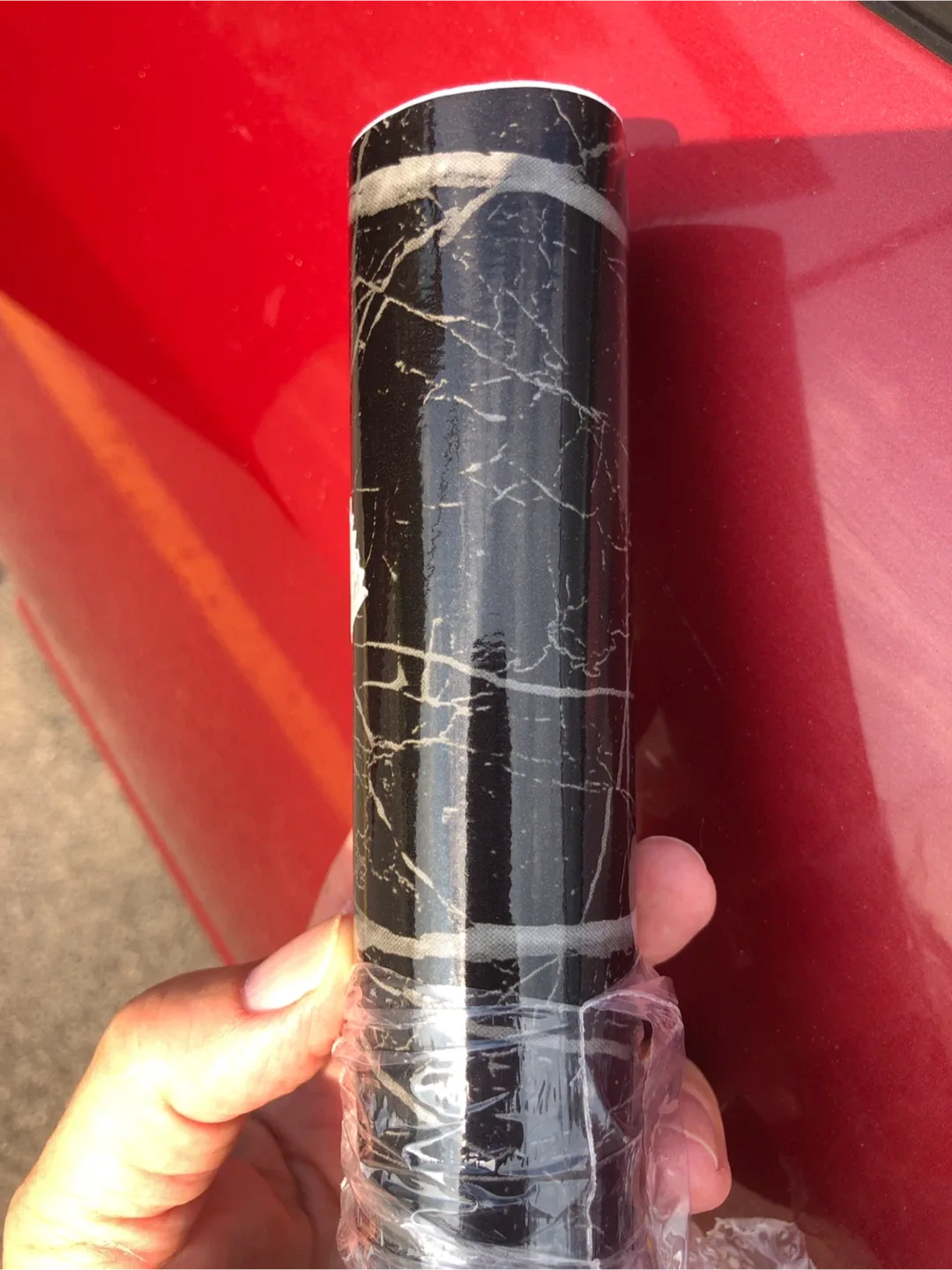 White or black marble design wallpaper image indicator(5)