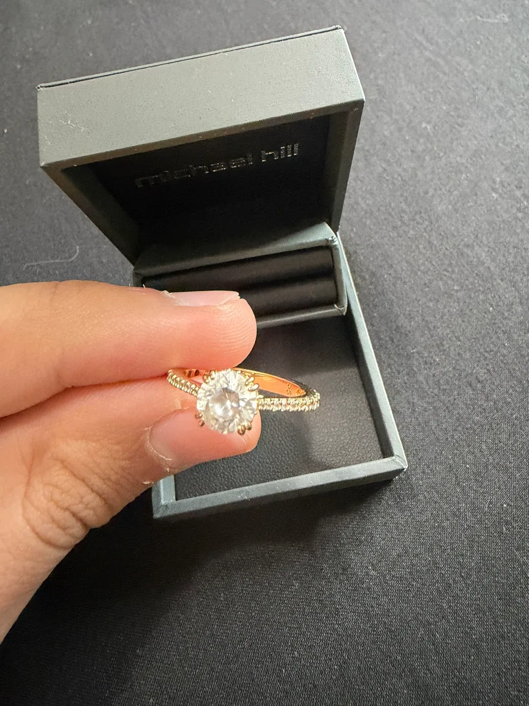 Women’s Gold Ring - Size 7 image indicator(3)