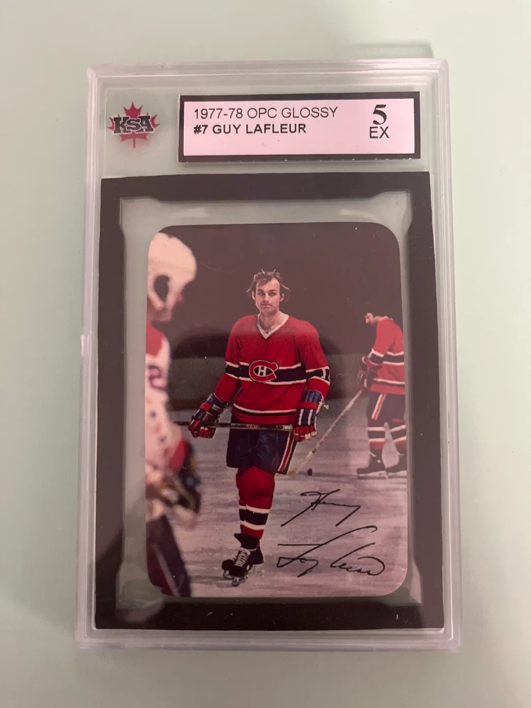 Guy Lafleur 1977-78 OPC Glossy Hockey Card image indicator(2)