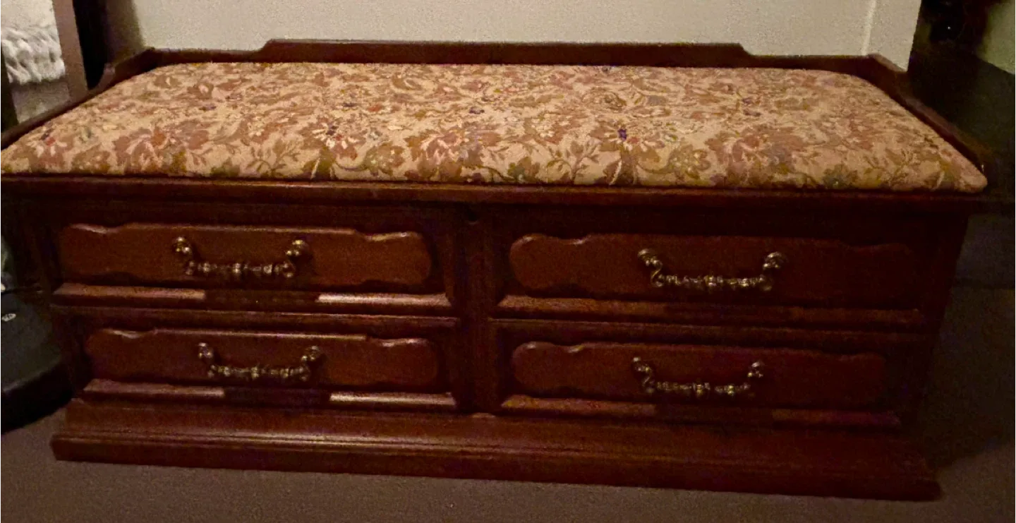 Lane Cedar Chest
