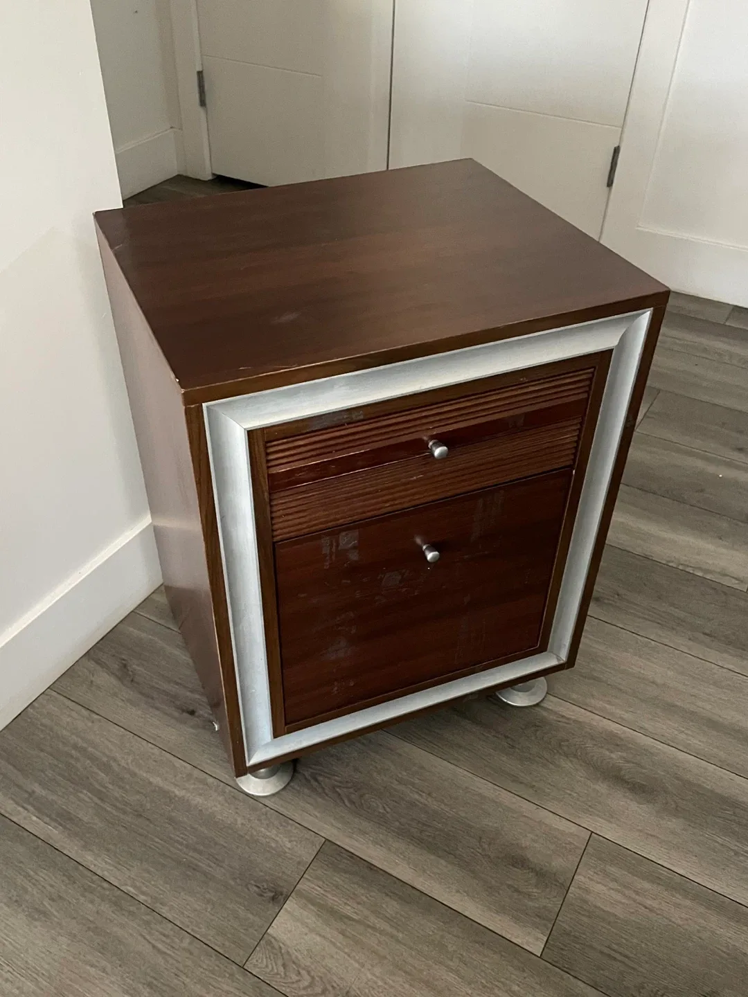 Bedside Drawer image indicator(6)