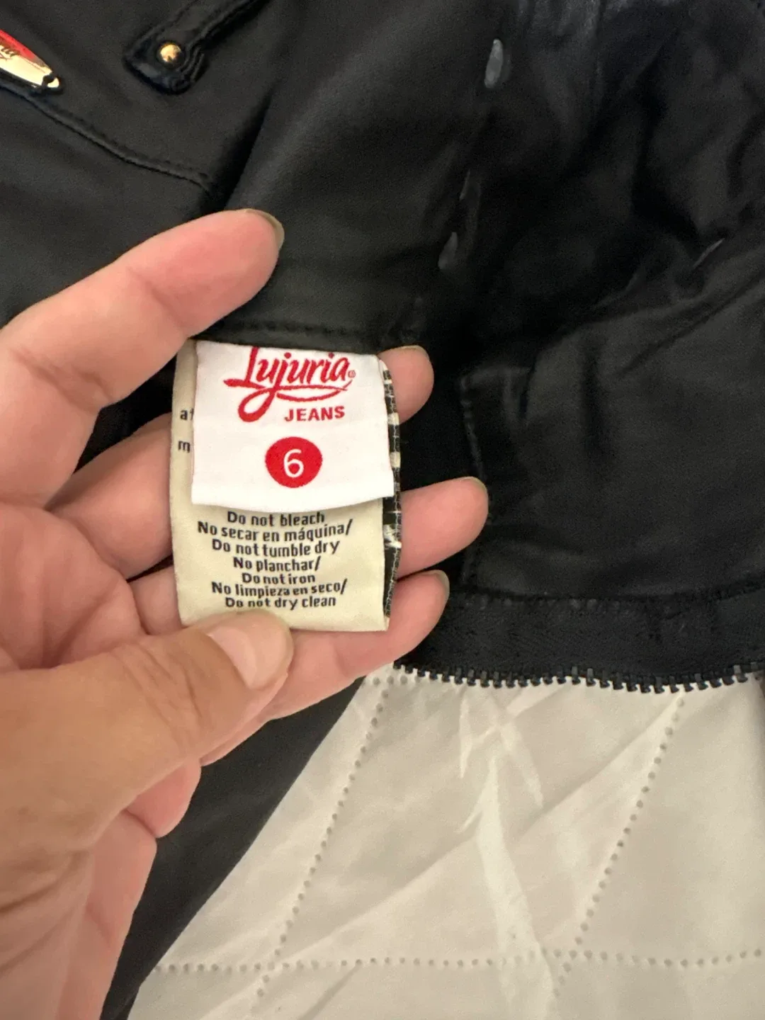 Imperial Black Pants with Gold Chain COLOMBIAN JEANS image indicator(7)