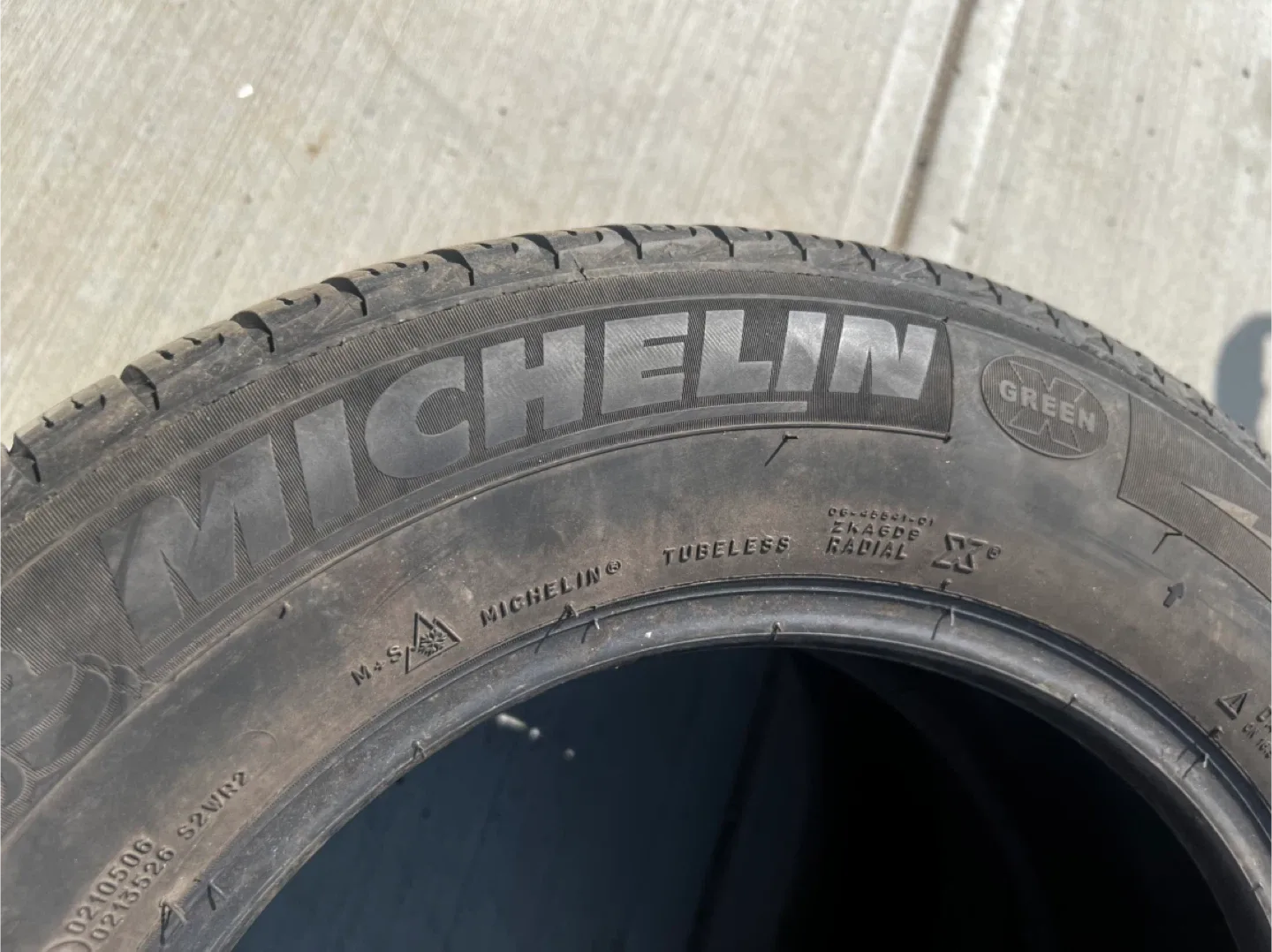 Four Tires 225/60R16 image indicator(6)