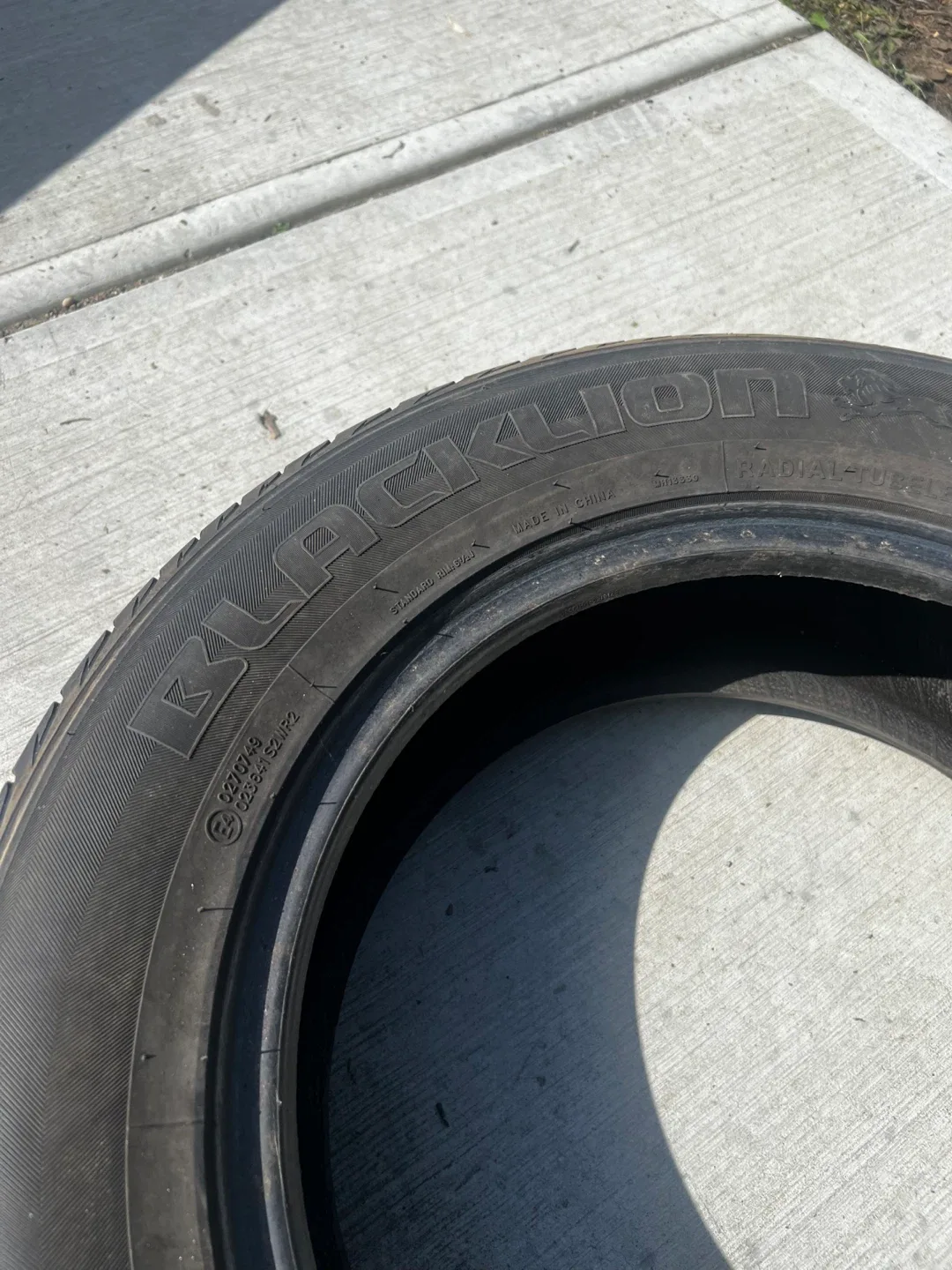 Four Tires 225/60R16 image indicator(9)