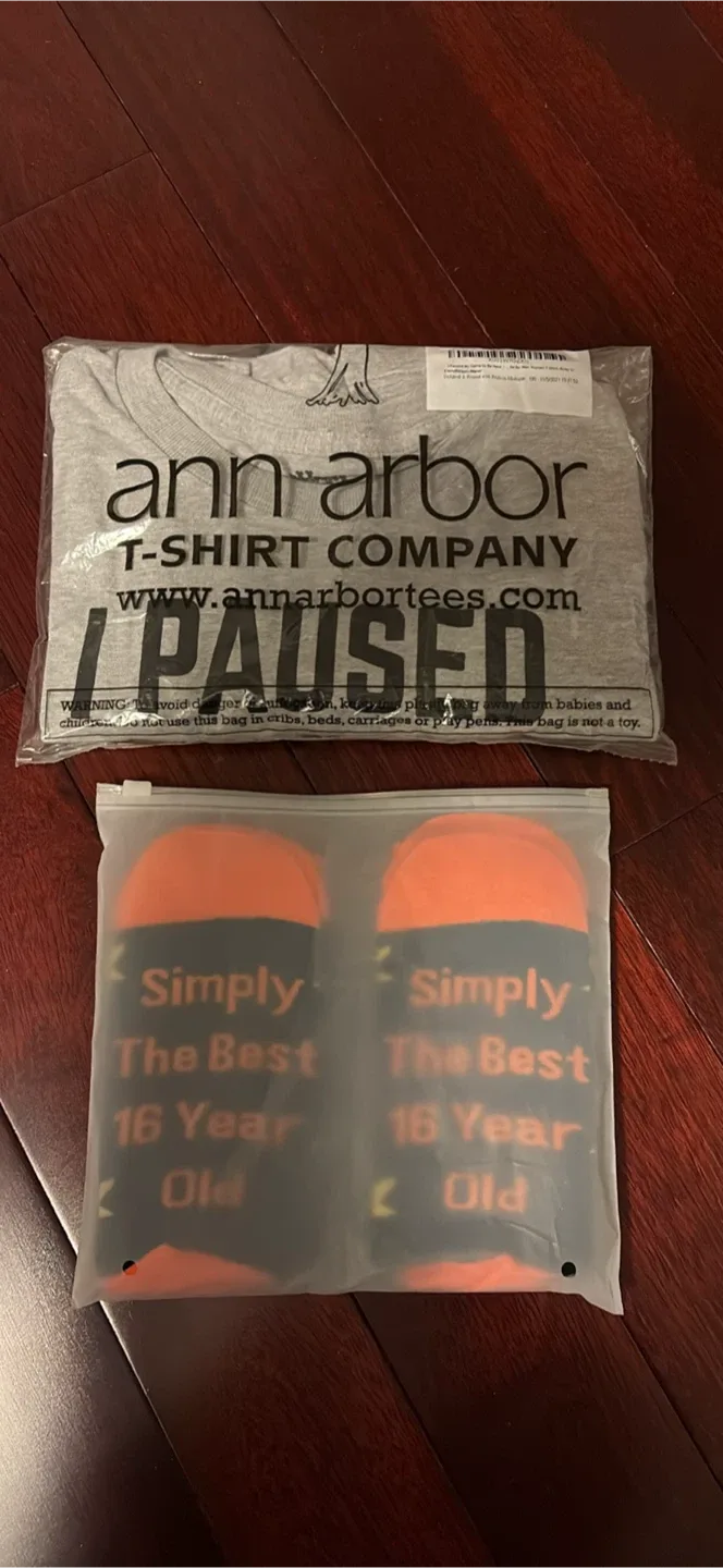 Great gift for 16-year-old boy image indicator(2)