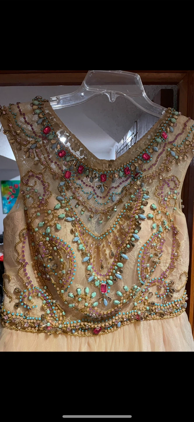 2Cute Embellished Formal Dress - Size 8 - photo 5