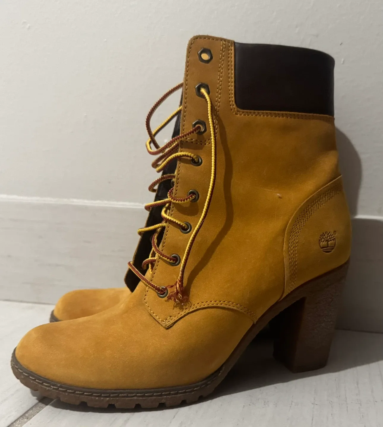 Timberland Heeled Boots, Size 8 image indicator(2)