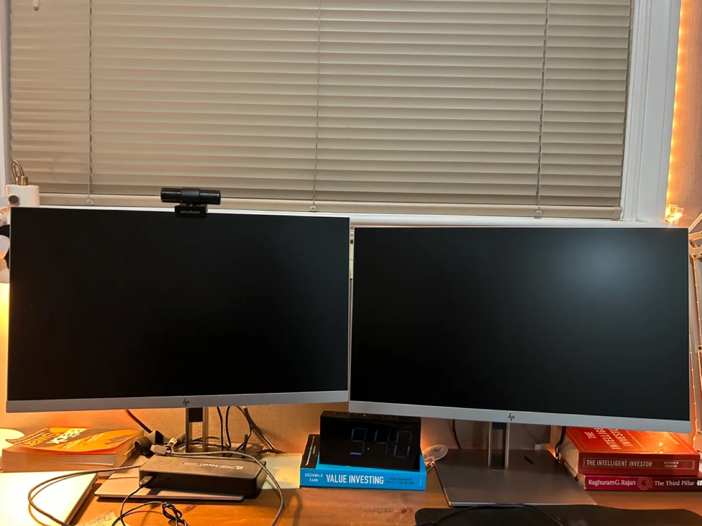 24 inch monitors for home office image indicator(3)