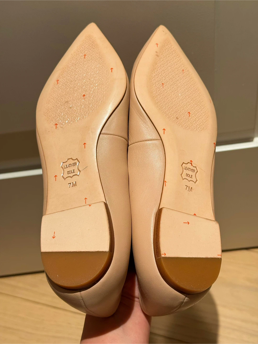 Tory Burch Nude Leather Flats - Size 7M (more like US 6.5) - photo 3