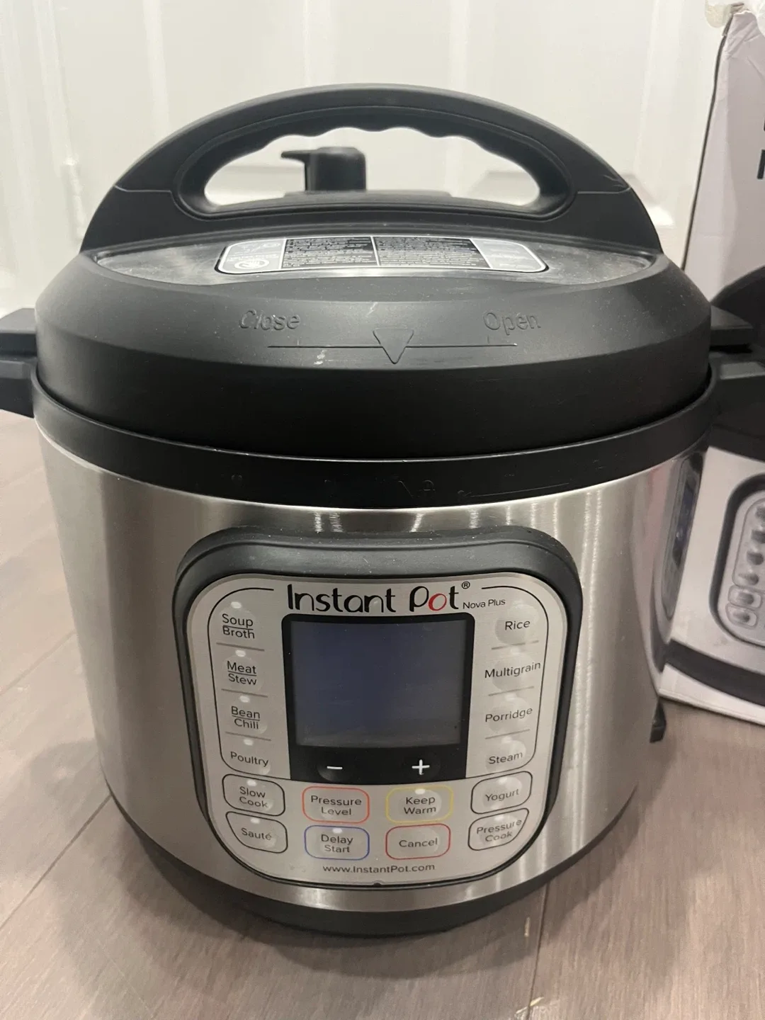 New Instant Pot Nova Plus 6 Quart image indicator(2)