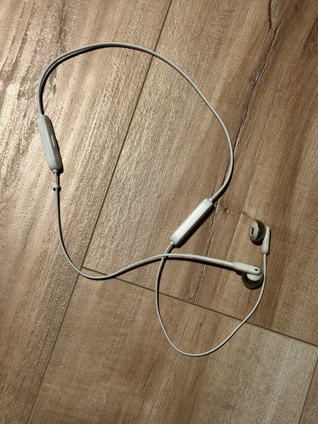 JBL Wireless In-Ear Headphones - Great Condition!