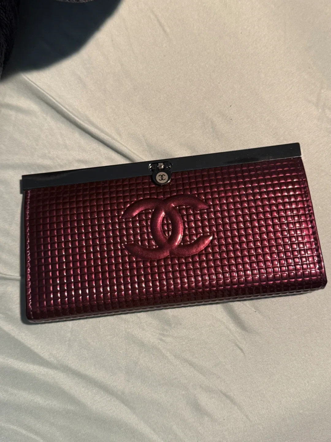 Chanel Wallet image indicator(2)