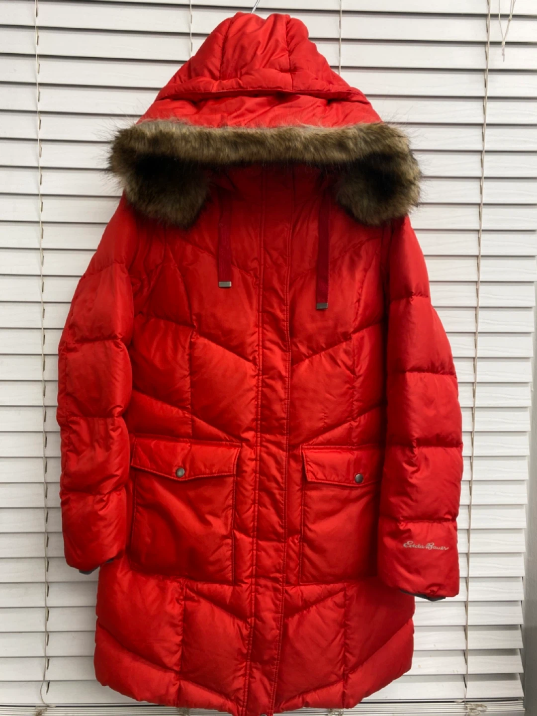 Eddie Bauer Women’s Lodge Cascadian Down Parka - L - photo 3