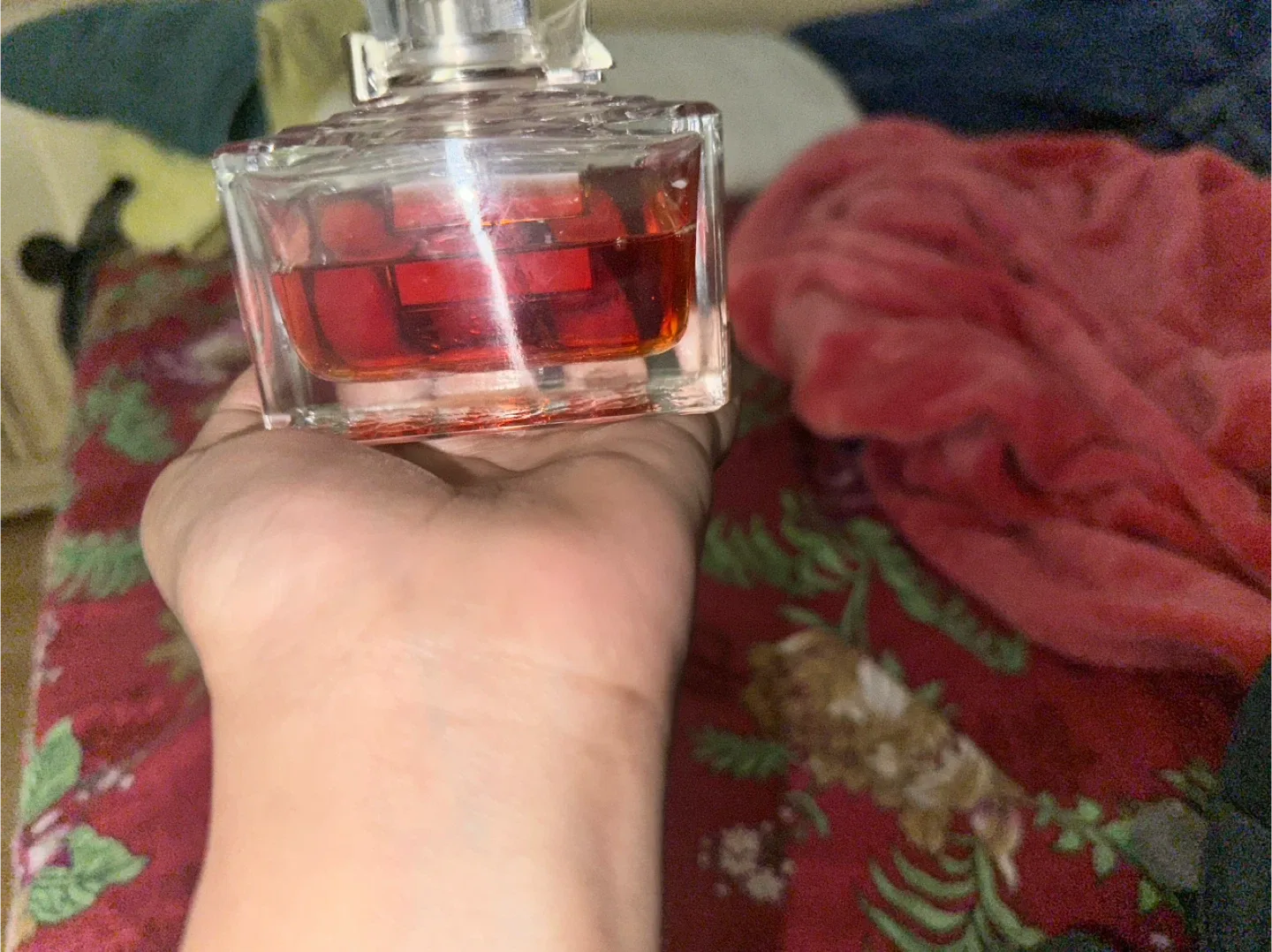Miss Dior Eau de Parfum image indicator(3)