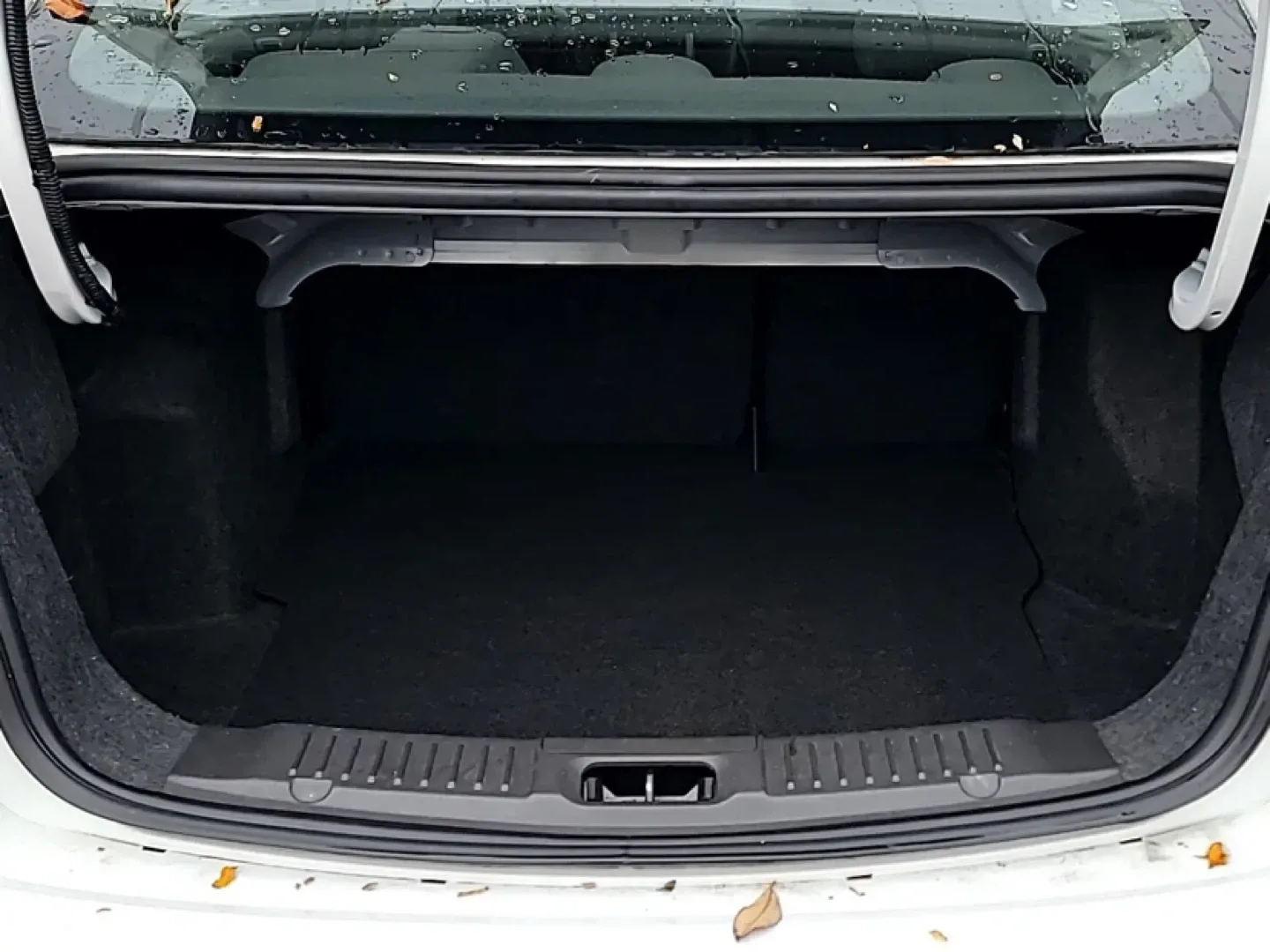 Ford Fiesta - The Vehicle to get you Started 🛣️ image indicator(10)