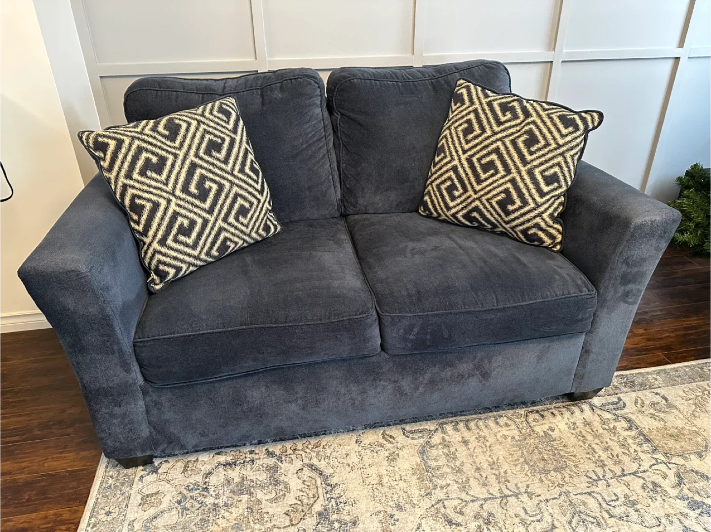 Blue Sofa and Loveseat Set image indicator(4)