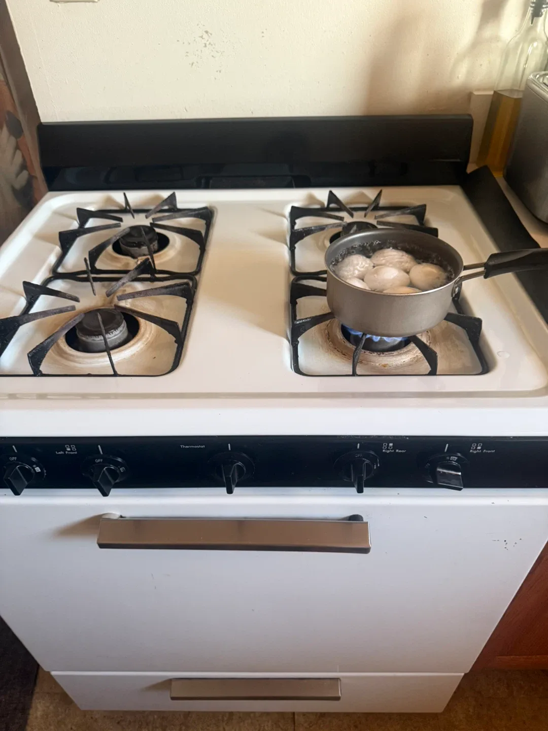 White Magic Chef Gas Range image indicator(4)