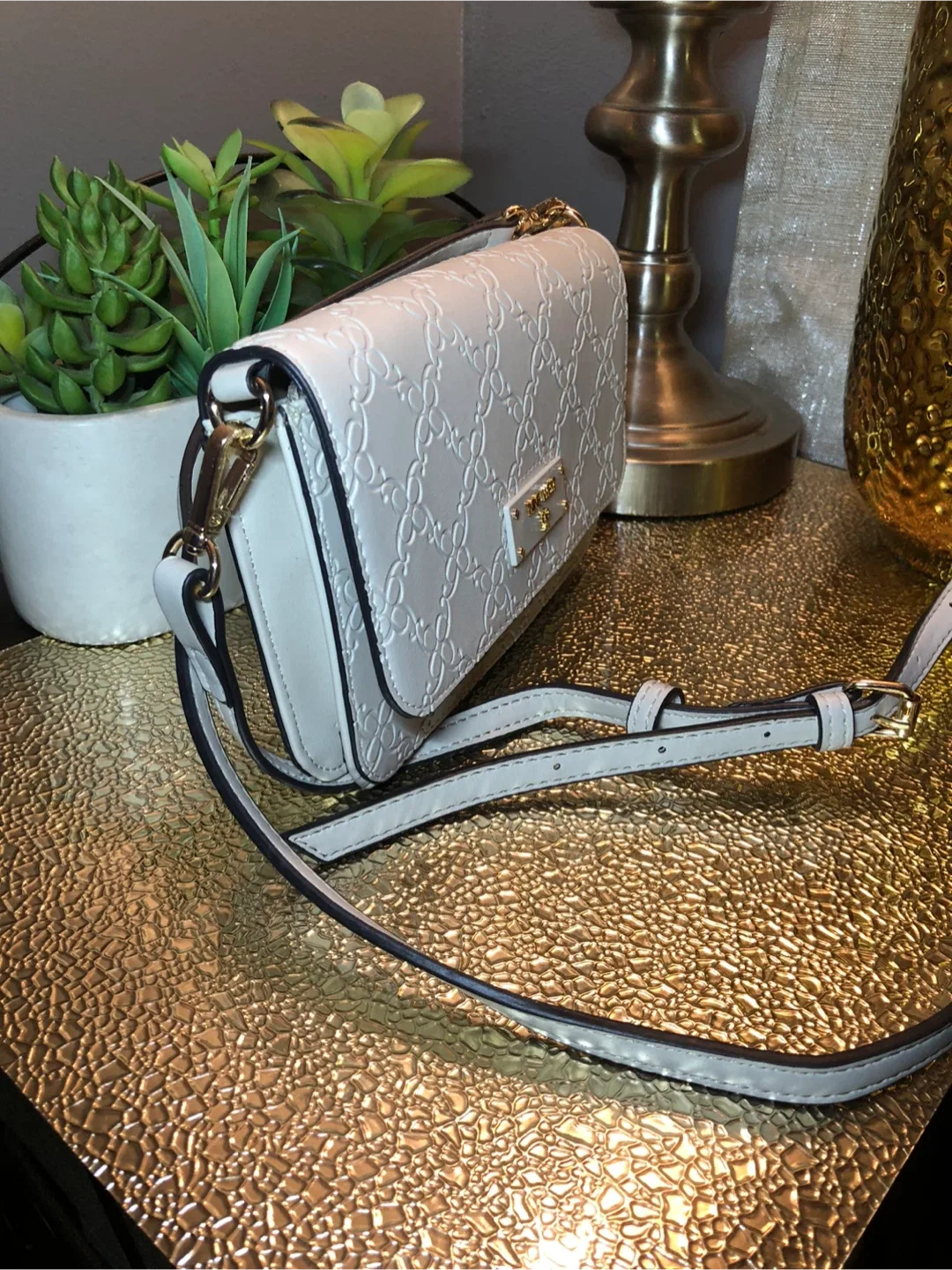 Nine West White Crossbody Bag image indicator(2)