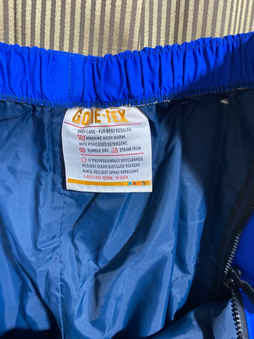 Gore-Tex Blue Pants size extra small image indicator(2)