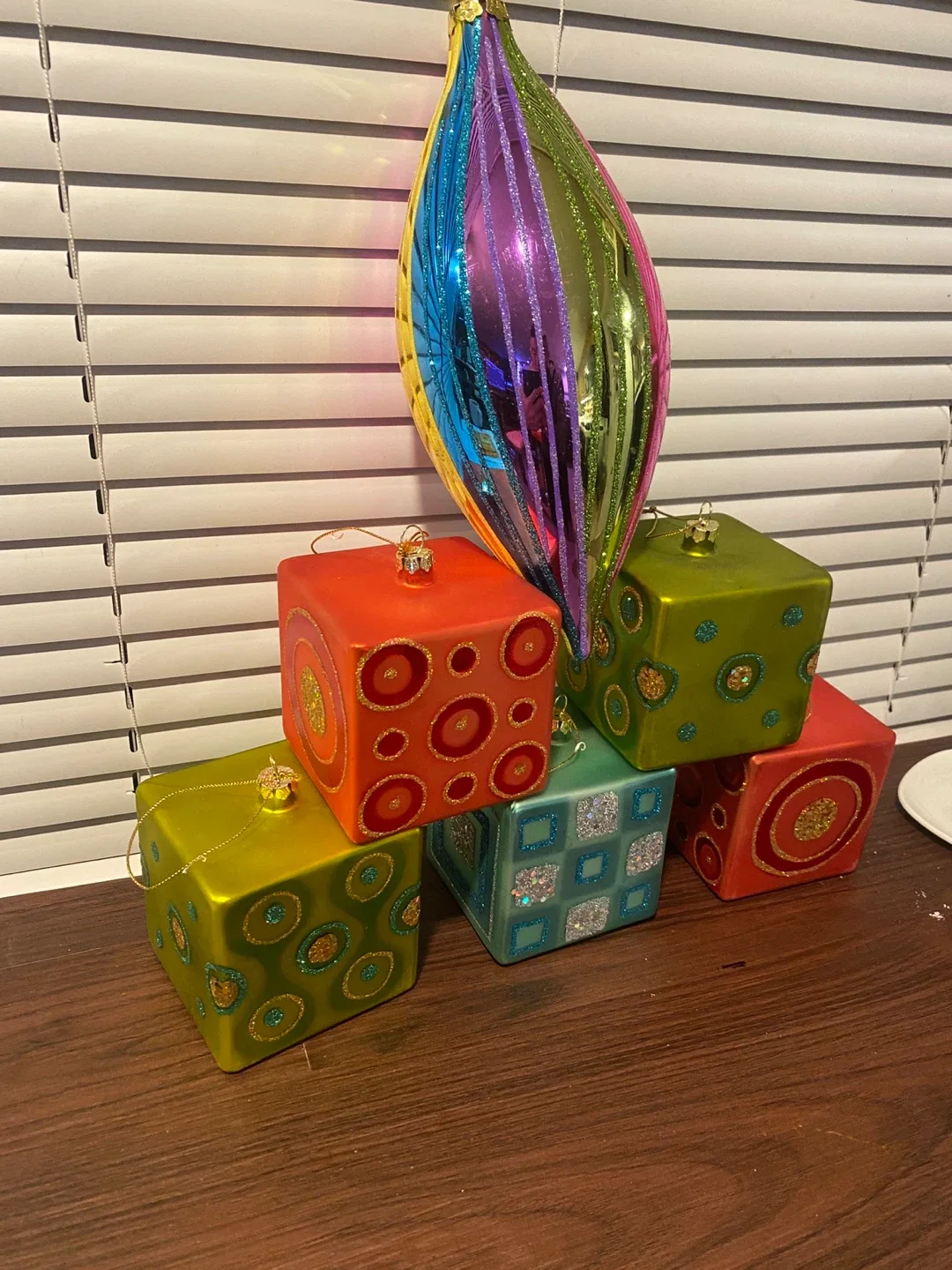 6 Pcs set of multi-color Glasses Christmas Ornaments with box image indicator(3)