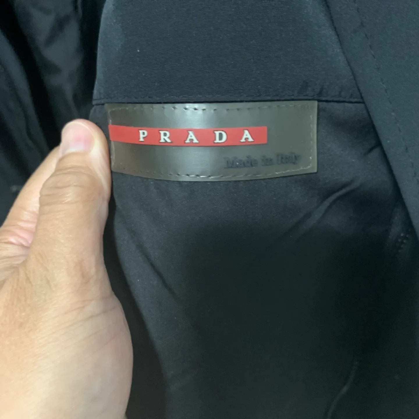 Prada Black Jacket~size M/L image indicator(5)