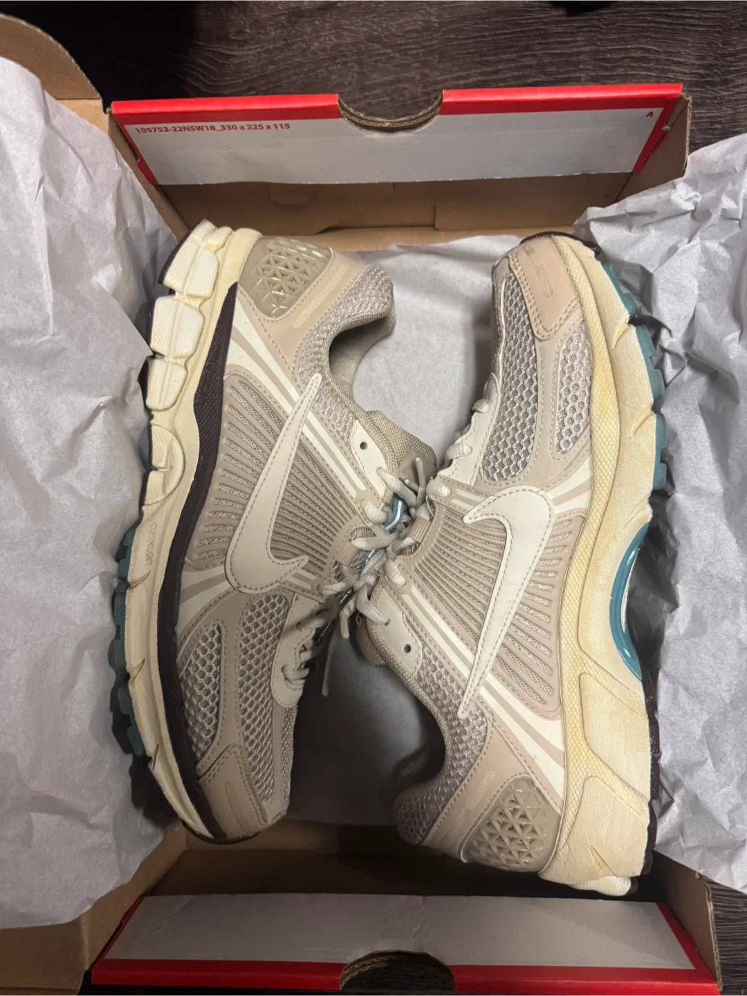 Nike Zoom Vomero 5 Oatmeal/Pale Ivory - Size 10w