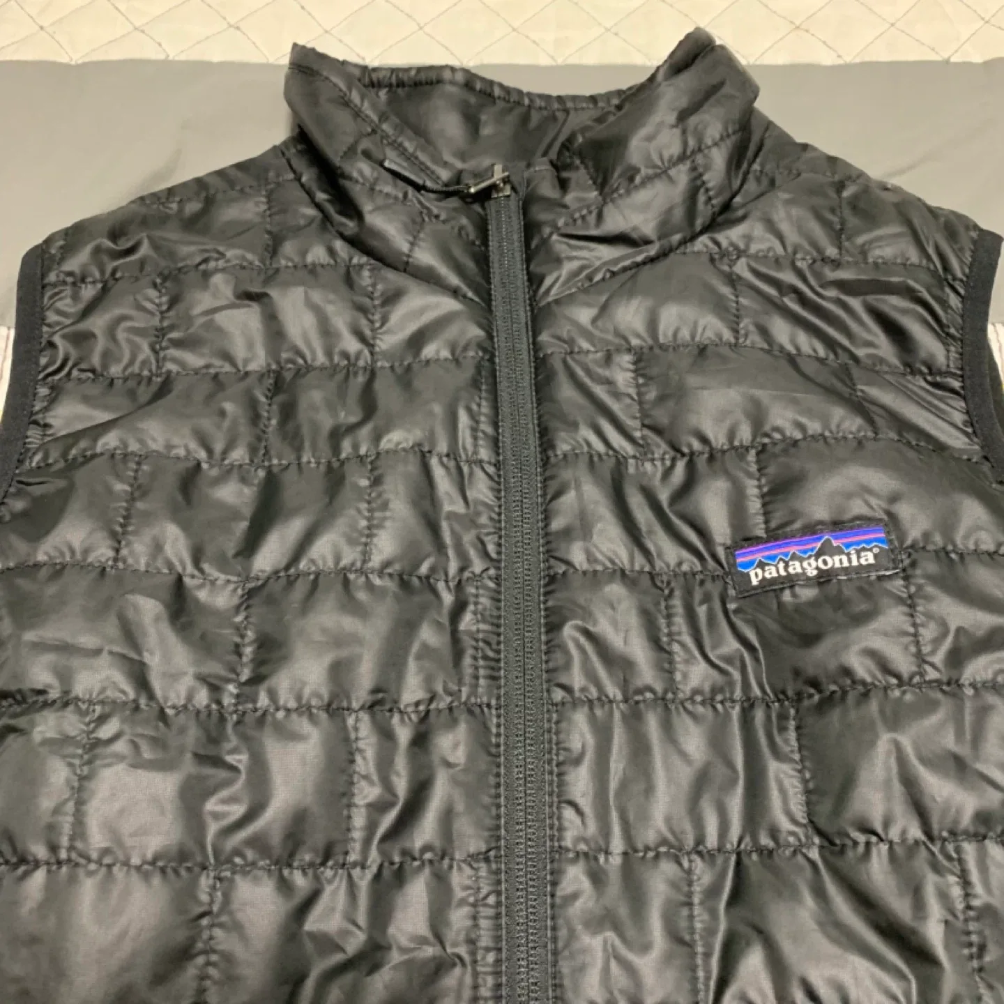 Patagonia Nano Puff Vest - Women's M image indicator(3)