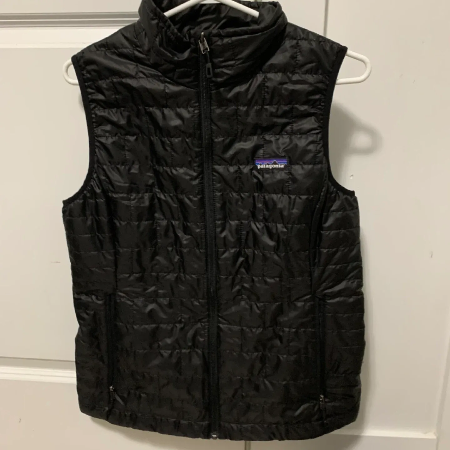 Patagonia Nano Puff Vest - Women's M image indicator(2)